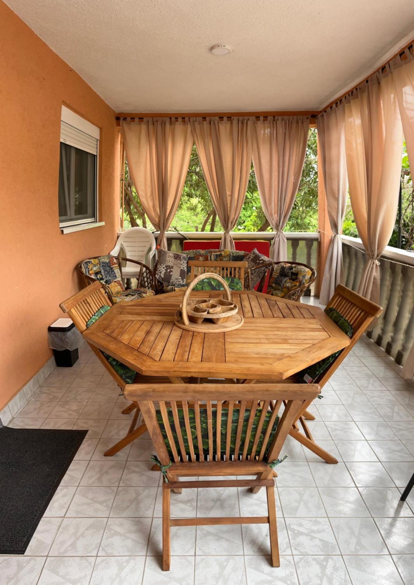 Mdm House Apartment ซูโตมอเร ภายนอก รูปภาพ
